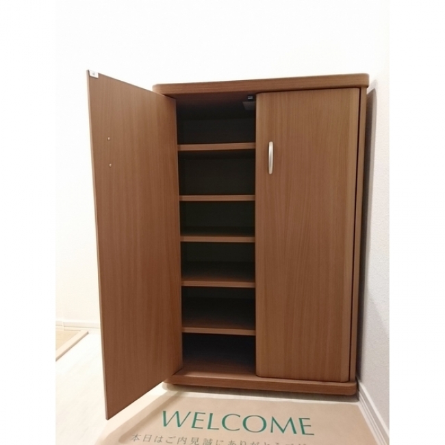 シューズボックス