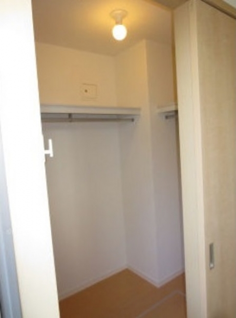 ウォークインクローゼット