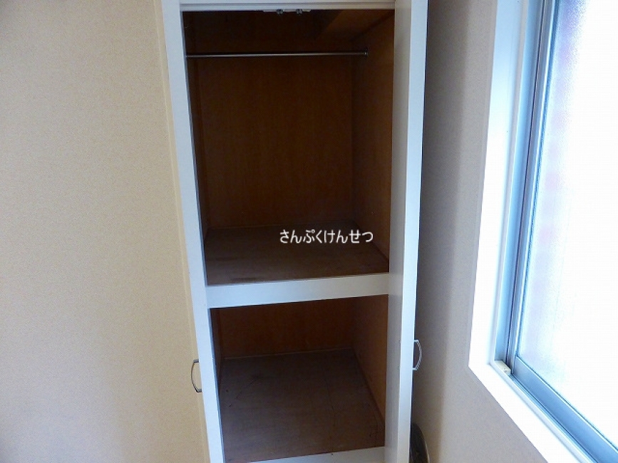 ダイニングの収納