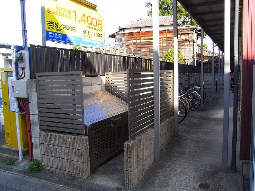 ドリームハウス_ゴミ置場