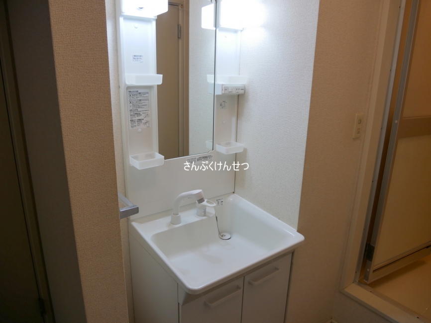 シャンプードレッサー