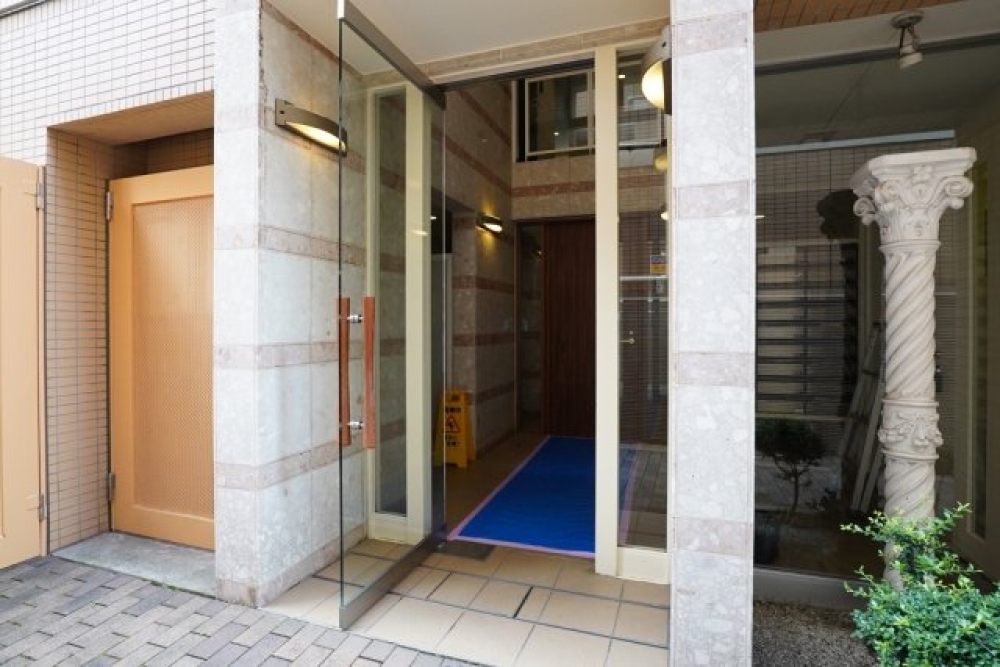 マートルコート自由が丘II_エントランス