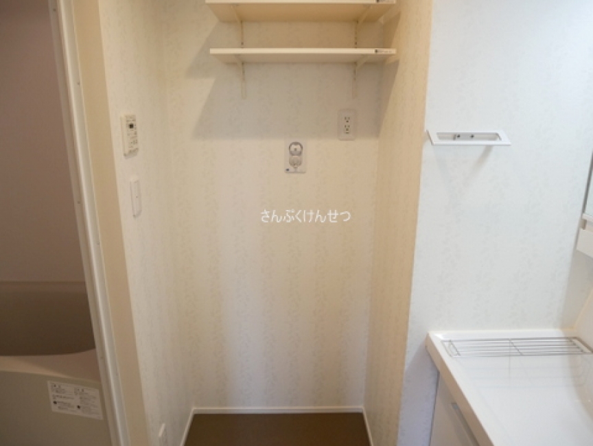 パピエ自由が丘_室内洗濯機置場