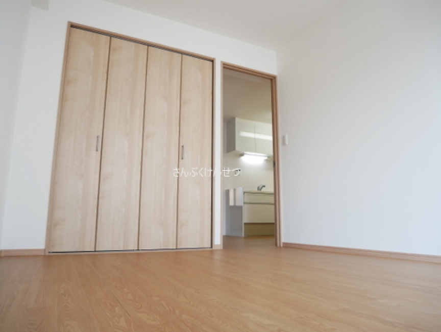 約5.2帖洋室のクローゼット