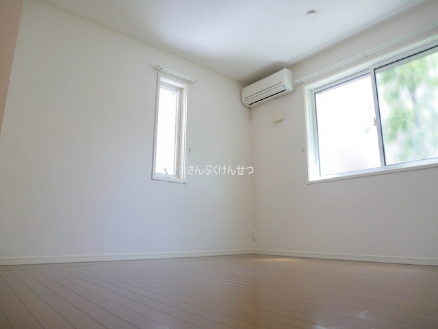 セレーナ世田谷_約6.4帖洋室