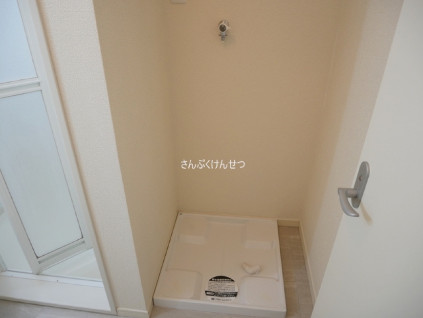 セレーナ世田谷_室内洗濯機置場