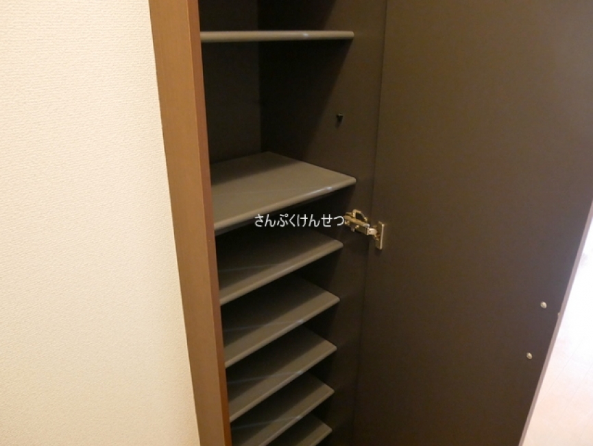 ウッドスペース奥沢_シューズボックス