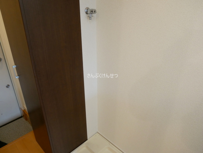 ウッドスペース奥沢_室内洗濯機置場