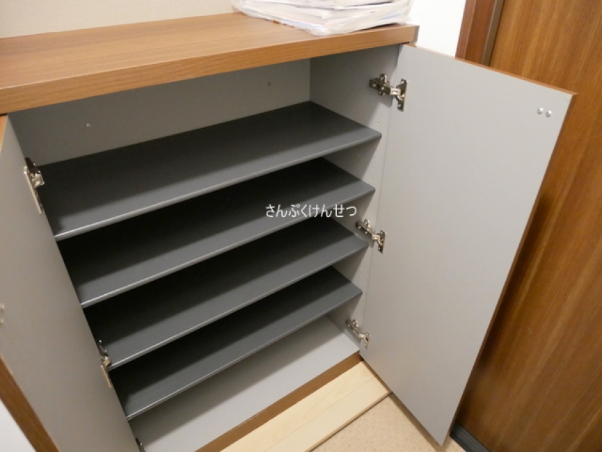 シューズボックス