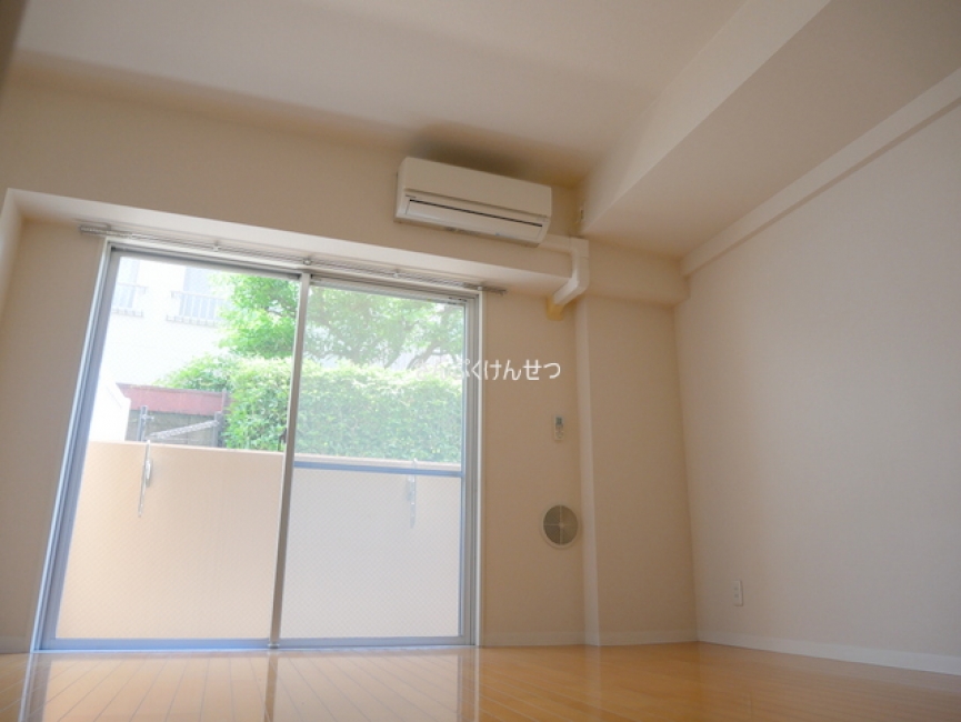 セレーネ自由が丘_8.4帖居室