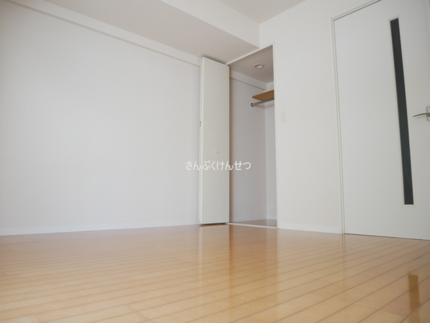 セレーネ自由が丘_8.4帖居室