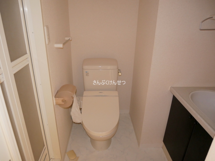 セレーネ自由が丘_温水洗浄便座