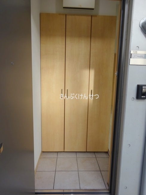 KIRIE自由が丘_玄関シューズボックス