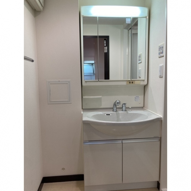 レラージュ自由が丘_洗面