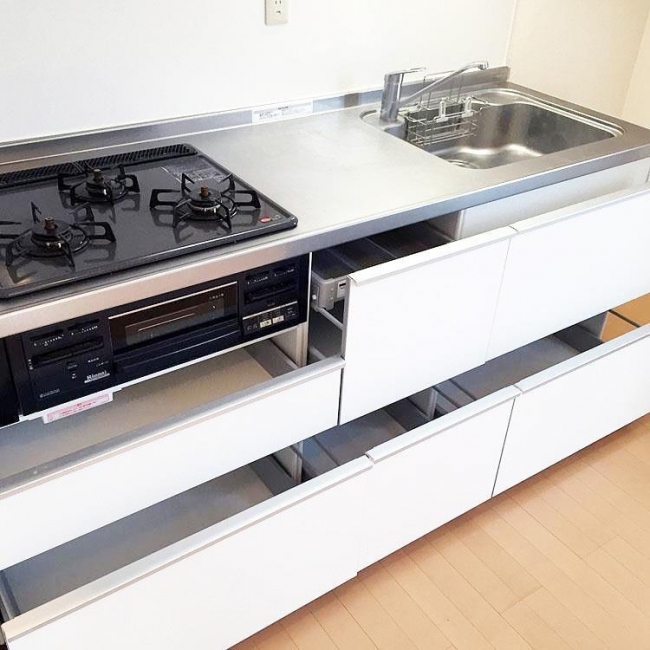 自由が丘ミッテ_ガス3口システムキッチン