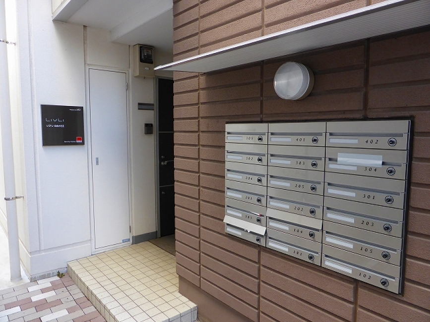 リブリ・自由が丘Ⅱ_エントランス