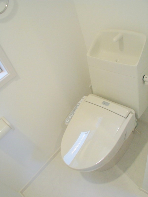 ルミナスウエスト自由が丘_温水洗浄便座