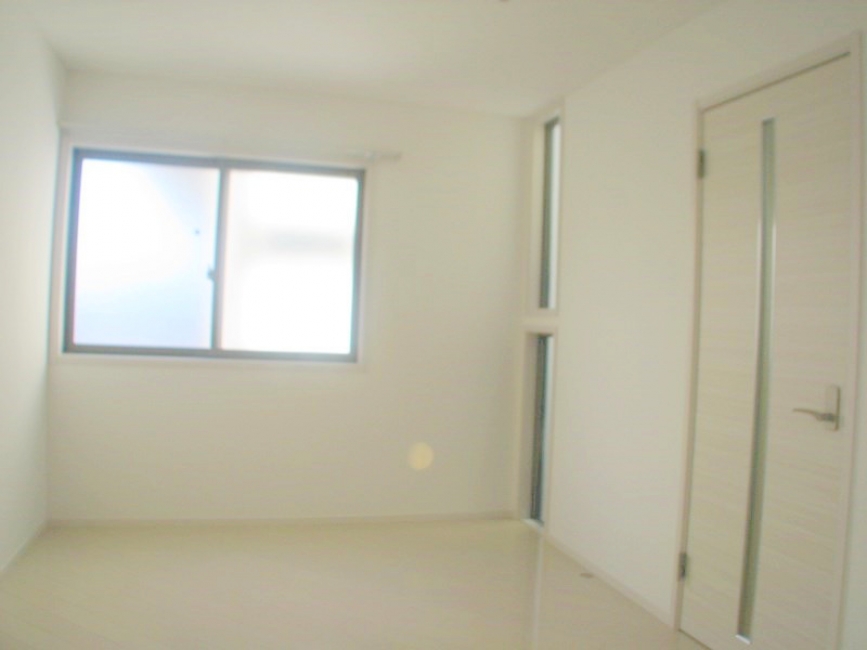 ルミナスウエスト自由が丘_居室 (2)