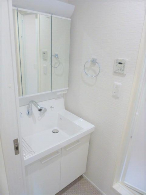 メヌエット奥沢_独立洗面台