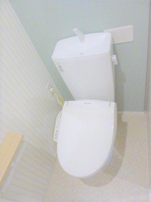 メヌエット奥沢_温水洗浄便座