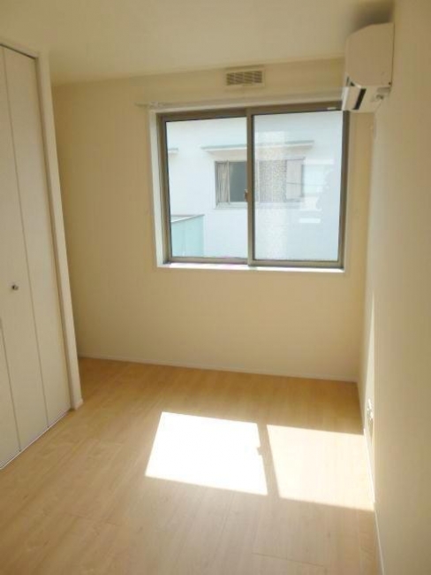 メヌエット奥沢_約5.7帖洋室