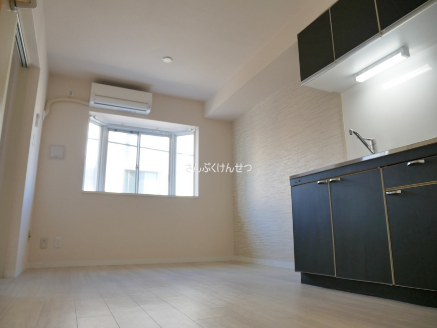 セザール自由が丘_約8帖ダイニングキッチン