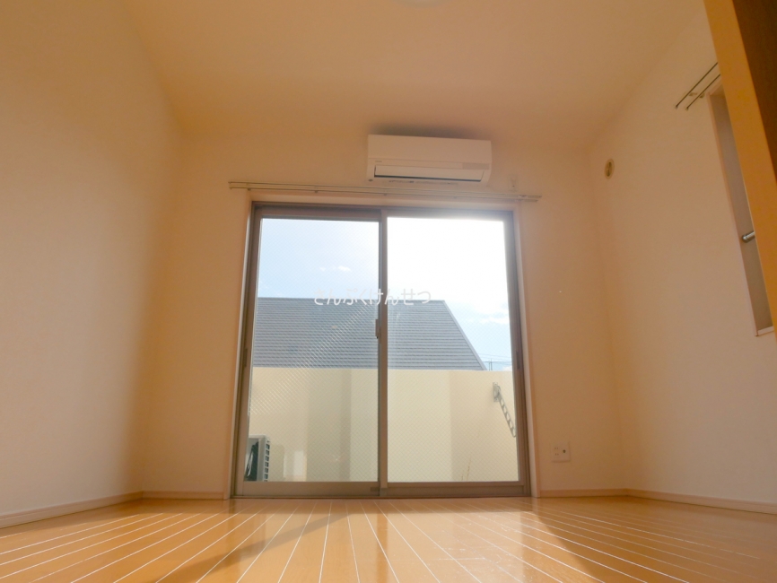 ホームズ尾山台_陽当り良好・複層ガラス