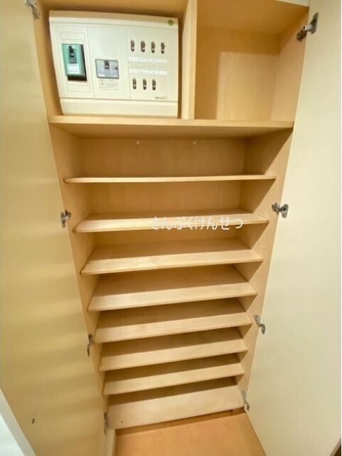 パティオ自由が丘_シューズボックス