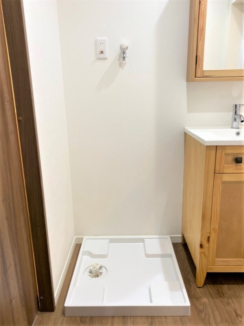 noam_室内洗濯機置場