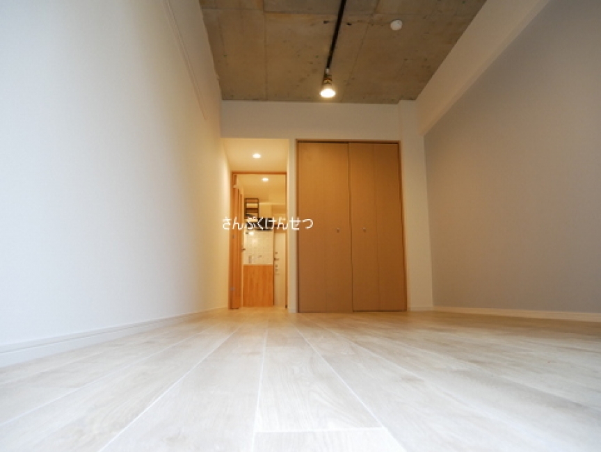 サウダージ自由が丘_8.2帖洋室