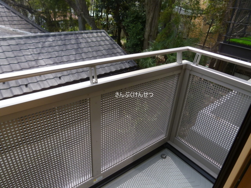 MRレジデンス自由が丘_バルコニー