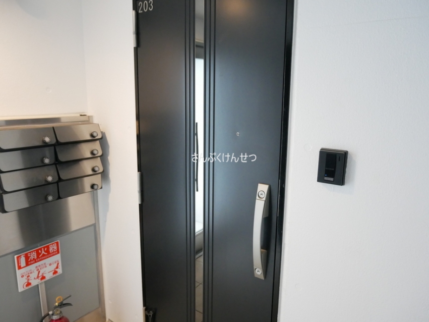 プラチナコート自由が丘RESIDENCE_玄関ドア