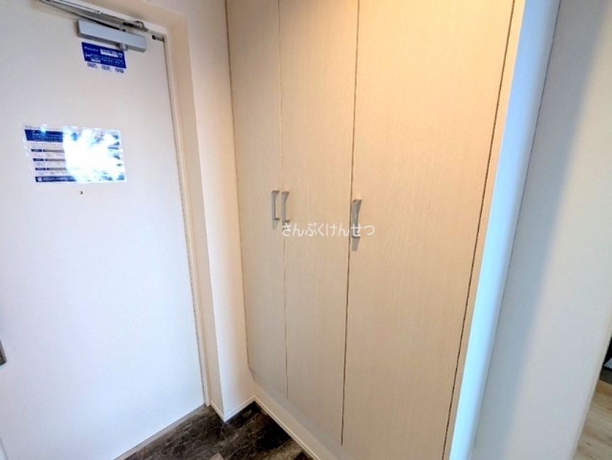 レジディア自由が丘_シューズボックス