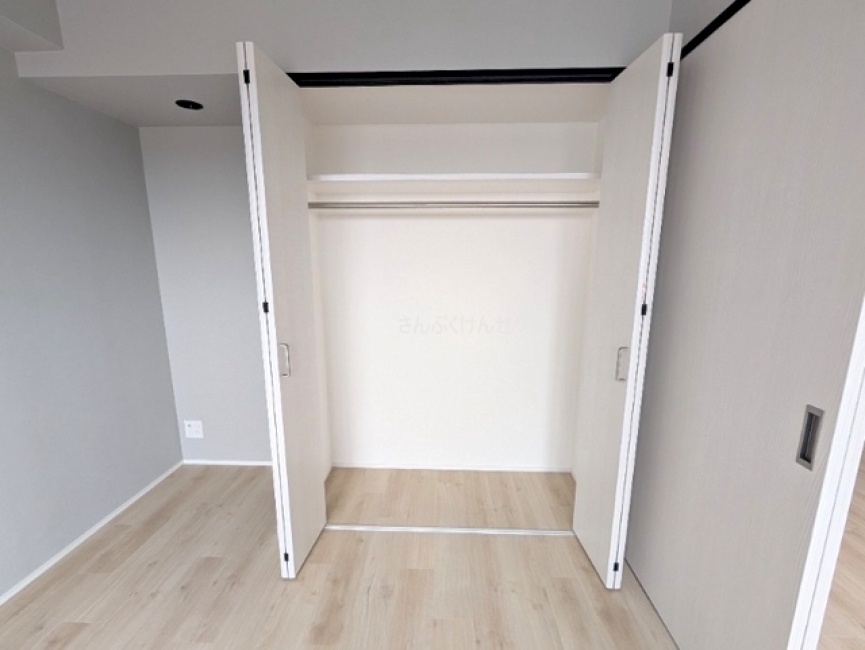 レジディア自由が丘_6帖洋室クローゼット