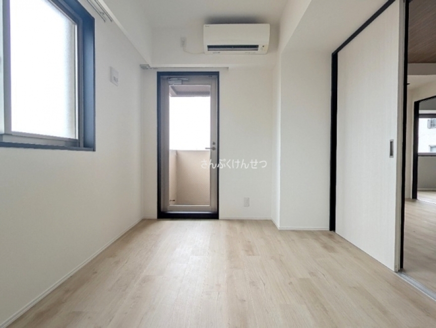 レジディア自由が丘_5.2帖洋室は東南角部屋