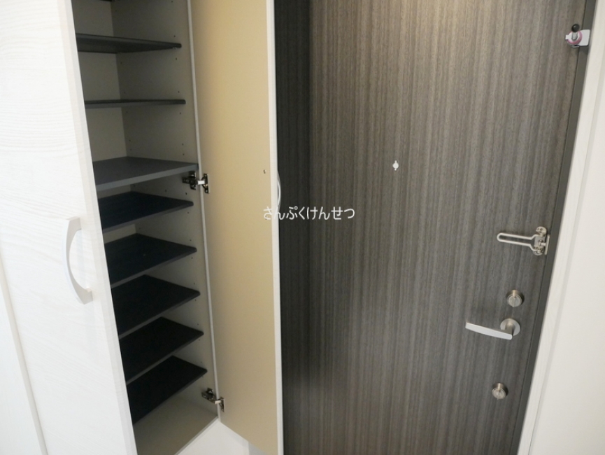 アトリオフラッツ奥沢_シューズボックス