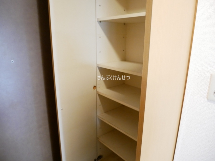 ビイルーム自由が丘_玄関