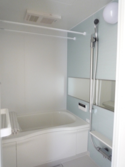 ACコモド_追焚機能・浴室乾燥機付