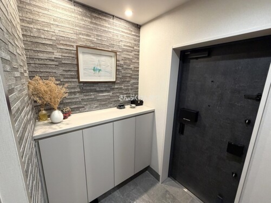 フェリスコート自由が丘_玄関