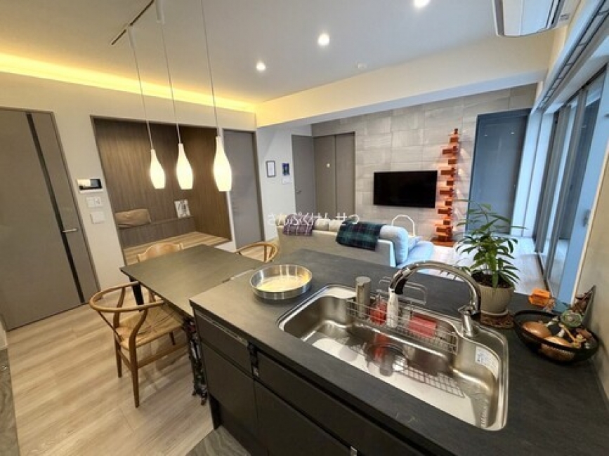 フェリスコート自由が丘_約19.9帖リビング