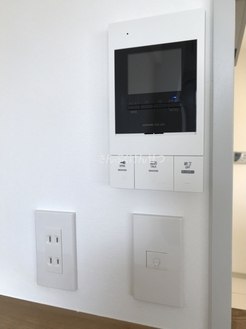 クレストガーデン自由が丘_モニターホン