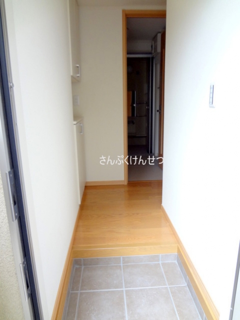 クローバーハイツ_玄関スペース