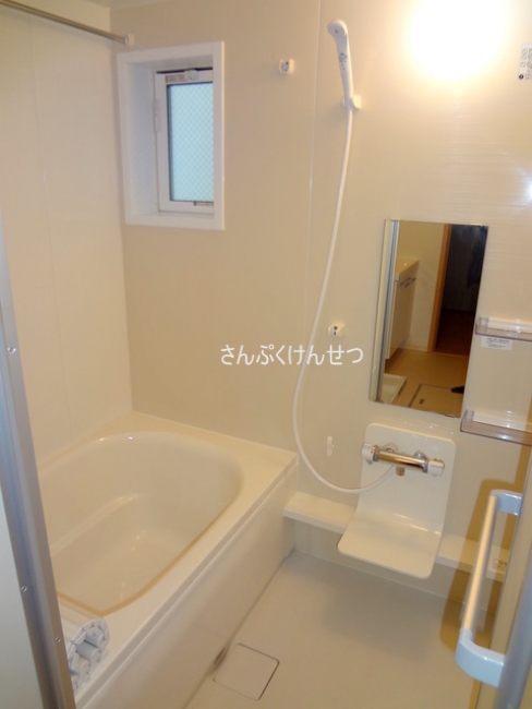 クローバーハイツ_追焚機能・浴室乾燥機付