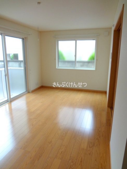 クローバーハイツ_10.2帖角部屋LDK