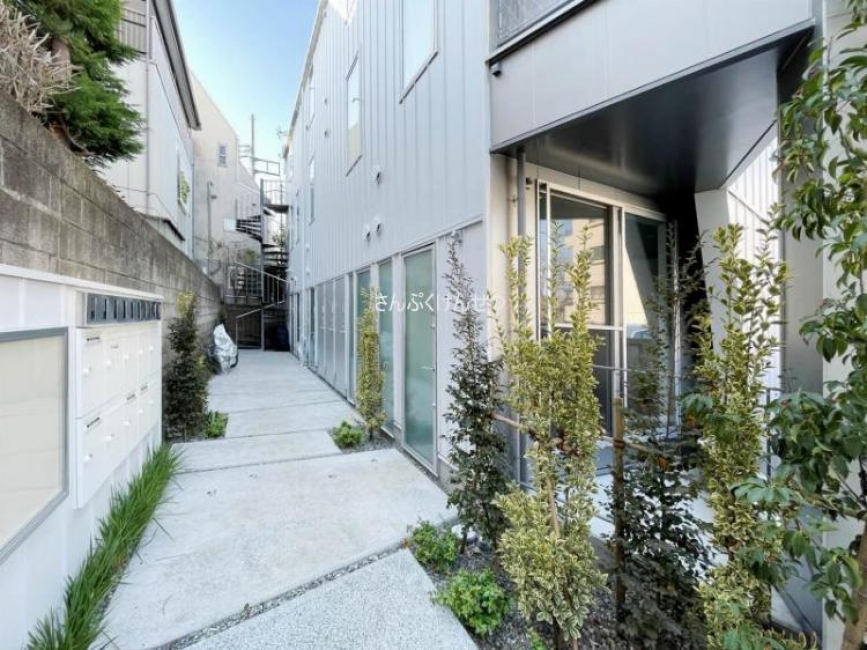 尾山台テラス_エントランス