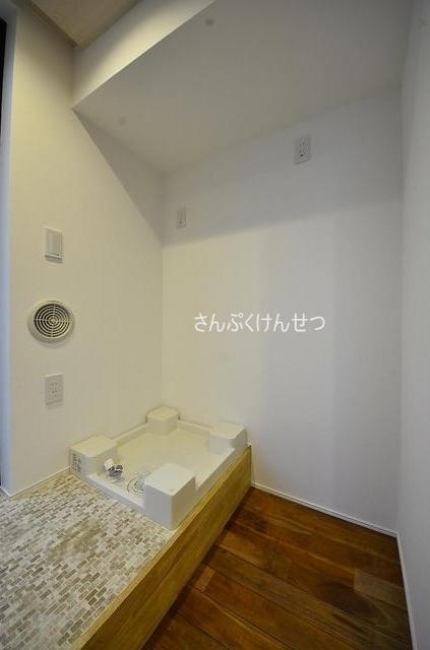 TERRACE自由が丘_室内洗濯機置場