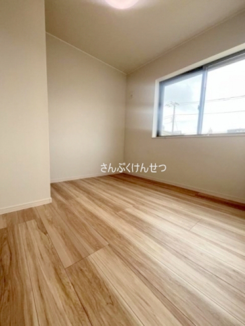 リラ奥沢_約9帖リビング