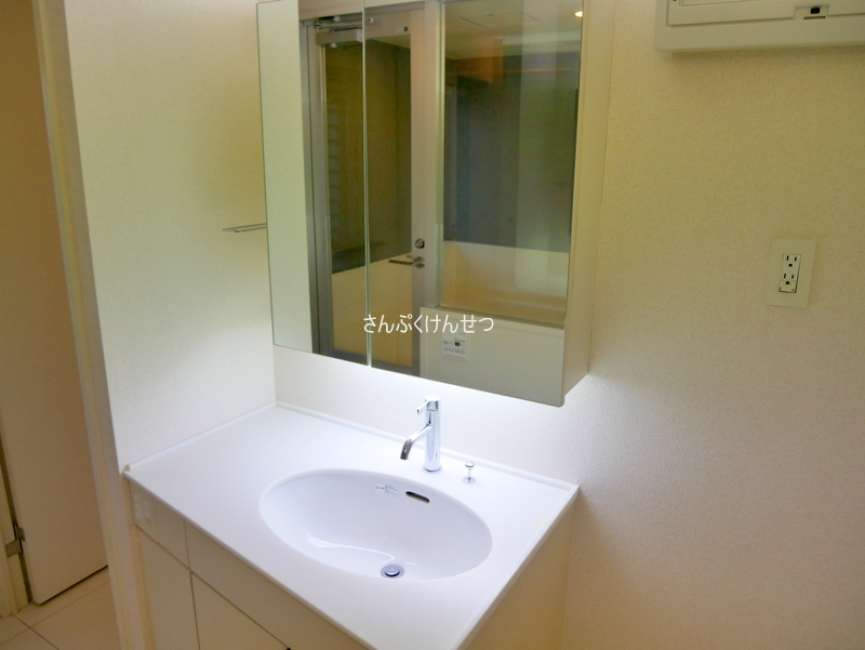 FLEG自由が丘EL_洗面