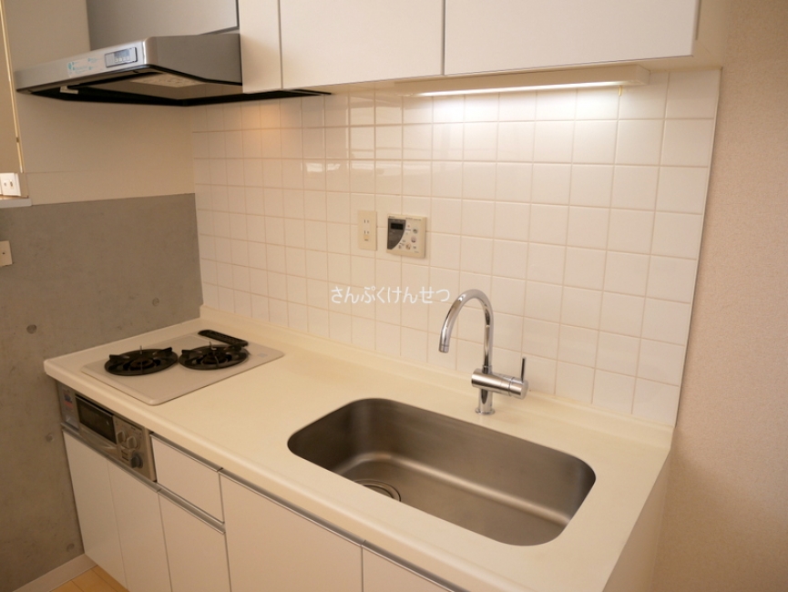 FLEG自由が丘EL_システムキッチン