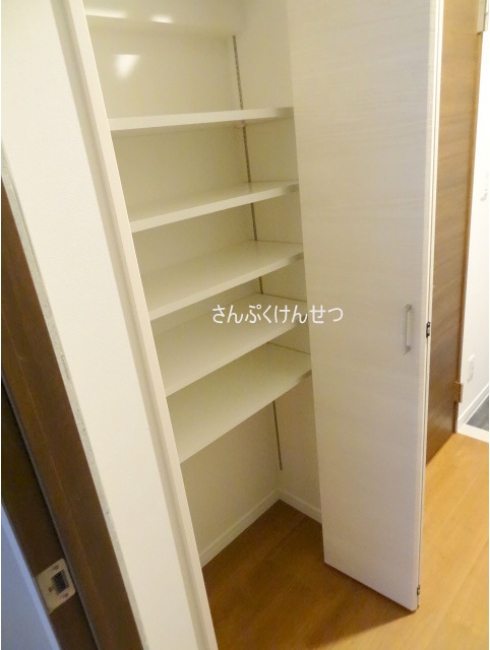 ウェルスクエアイズム奥沢_シューズボックス